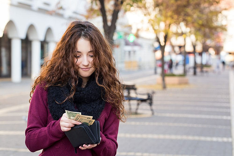 Learn how on-demand pay can help you build a more focused, loyal, and productive workforce.