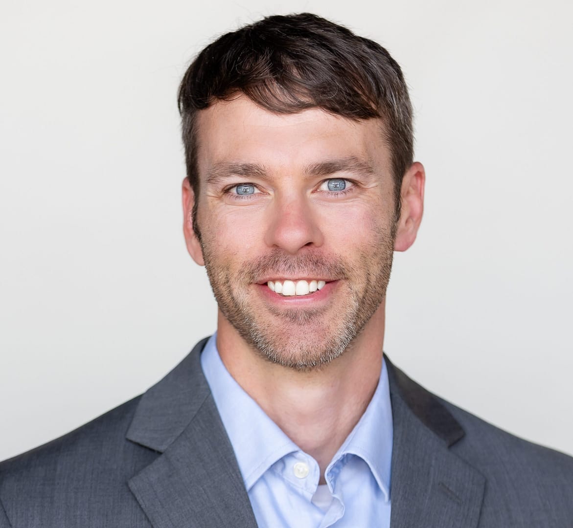 HR Frontline: How SMBs Can Tackle Workplace Challenges
