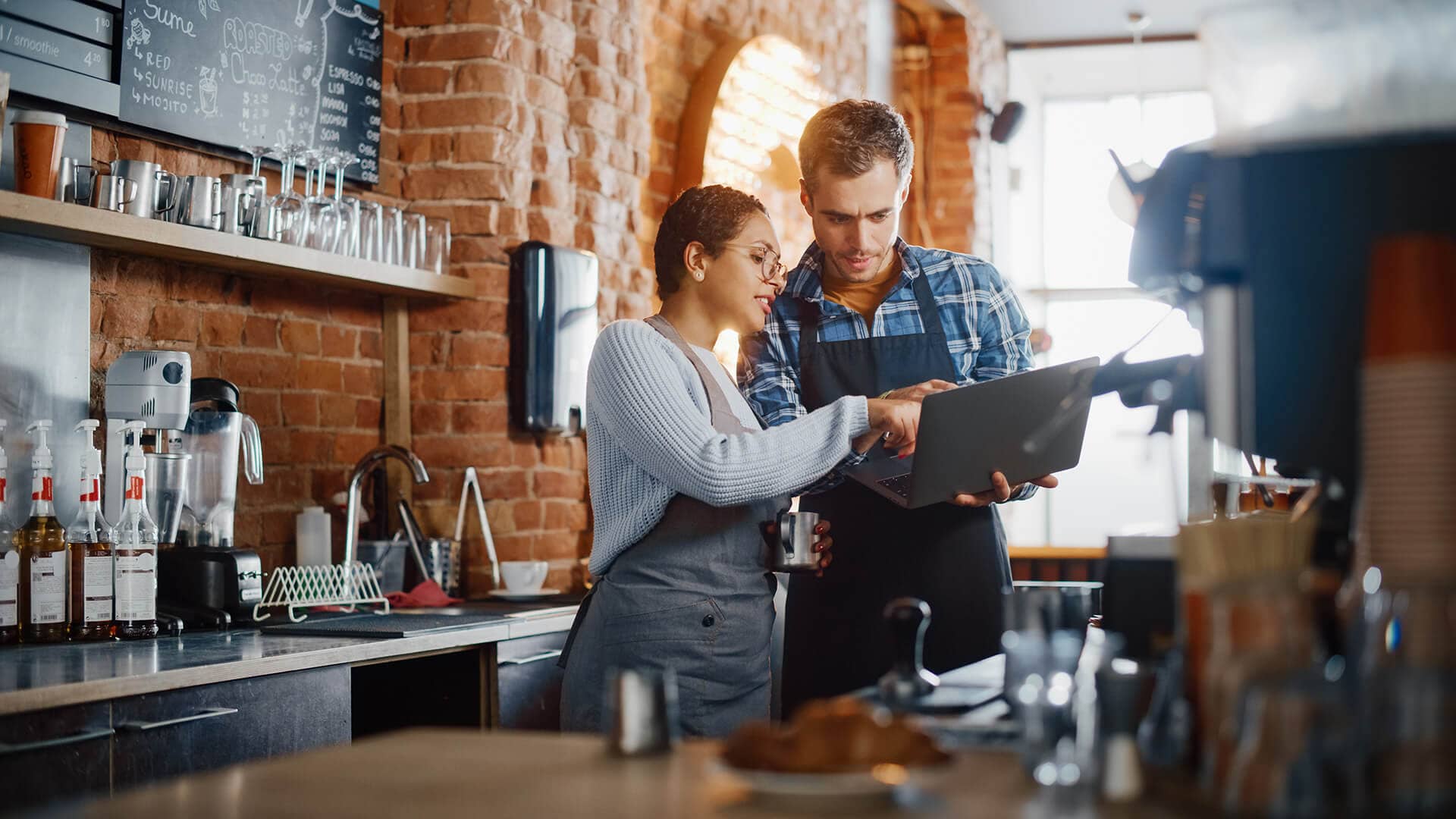 Explore Why Small Businesses Should Invest in an All-In-One HCM Platform
