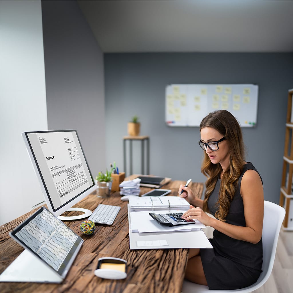 Learn Why Outsourcing Payroll Is One of the HR Best Practices for This Year