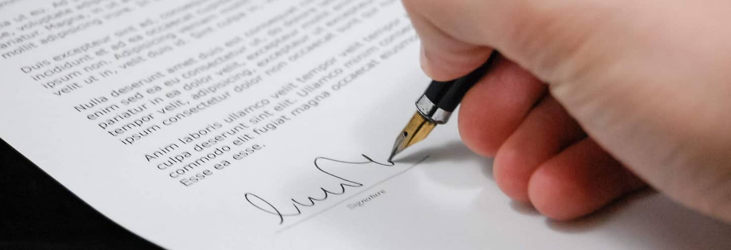 sign-pen-business-document-48148 (1)